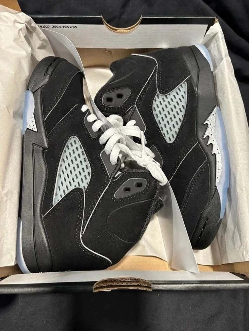 Jordan 5 Black Metallic Reimagined 1.5y
